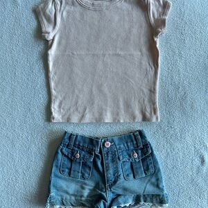 Pink T-shirt with Denim Shorts with Pink Buttons Matching Set Size 3T